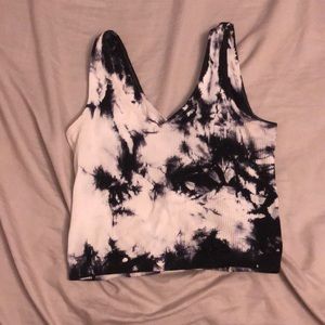 Black and white tie dye crop top